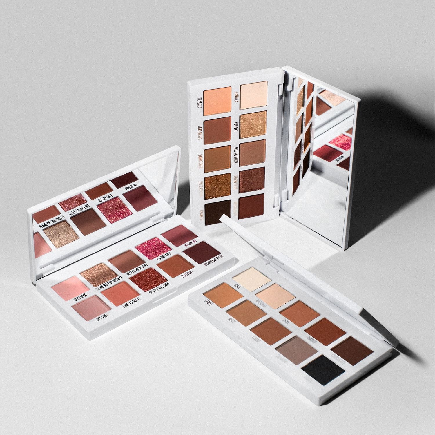THE CLASSIC MATTE PALETTE (PALETA DE SOMBRAS PARA OJOS)